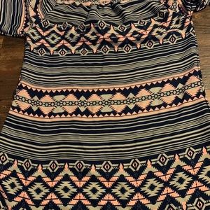 Rue 21 Navy and Coral Blouse